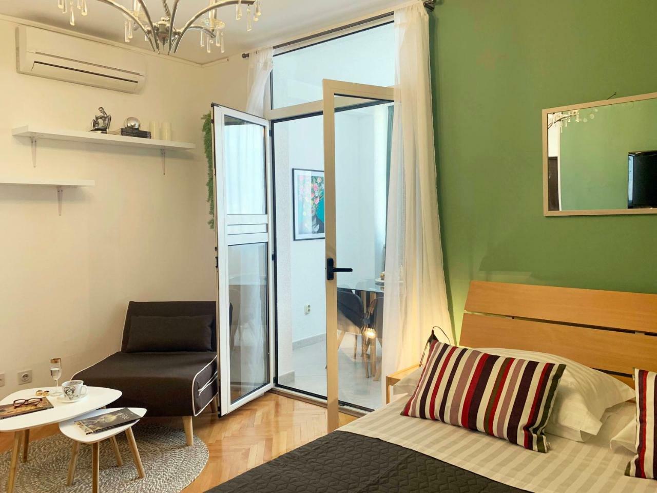 Apartment Lovre